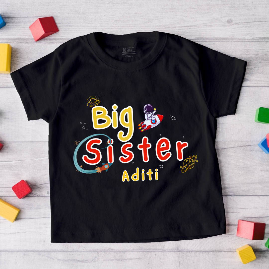 Big Sister customised with name _ Black tee