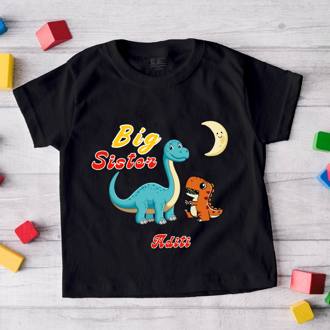 Big Sister customised with name _ Black tee