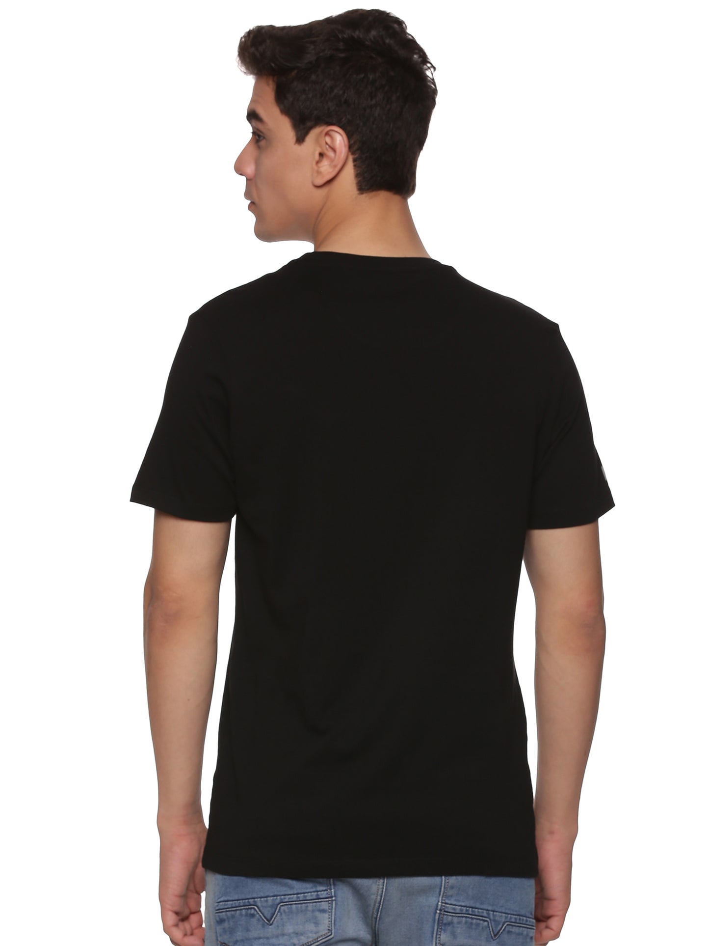 Men Round Neck Basic Organic Cotton T-Shirt - Black