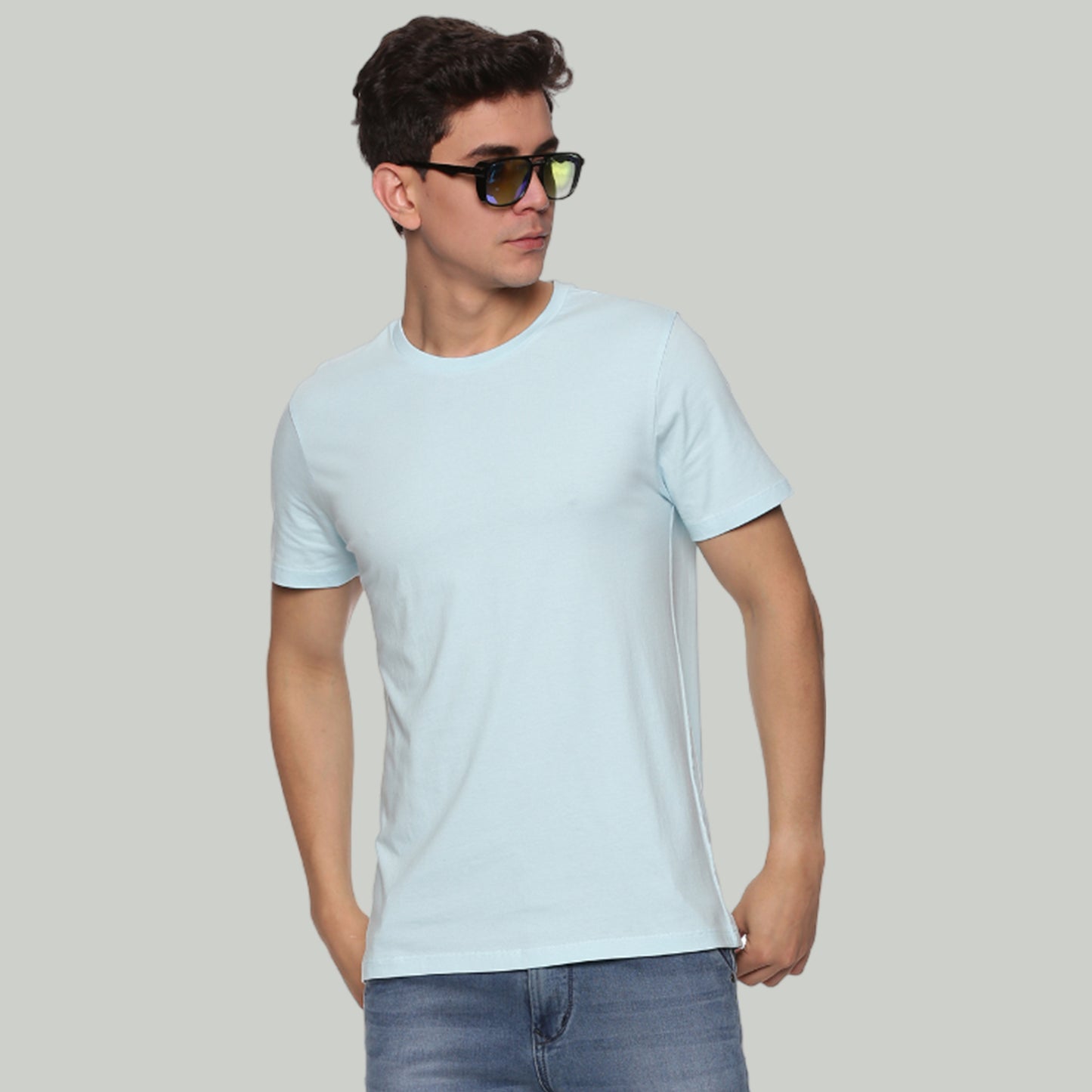 Men Round Neck Basic Organic Cotton T-Shirt- Spun sugar